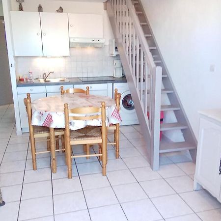 Appart.3_ T3 - 4 Pers - 150 M/Mer Tout Confort Appartement Saintes-Marie-la-Mer Buitenkant foto