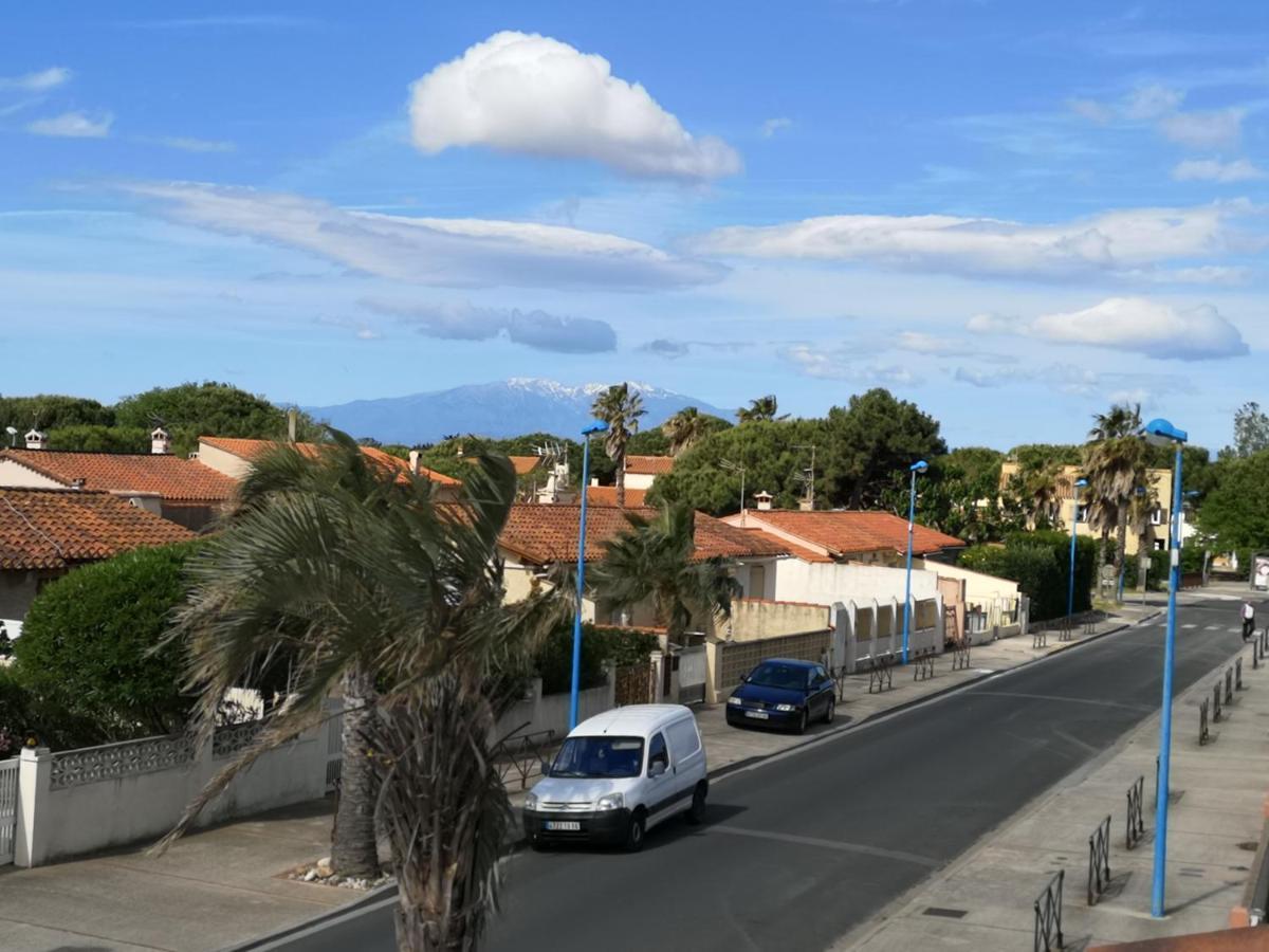 Appart.3_ T3 - 4 Pers - 150 M/Mer Tout Confort Appartement Saintes-Marie-la-Mer Buitenkant foto